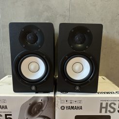 [Loa Kiểm Âm] YAMAHA HS5 màu đen (Fullbox) (cặp)